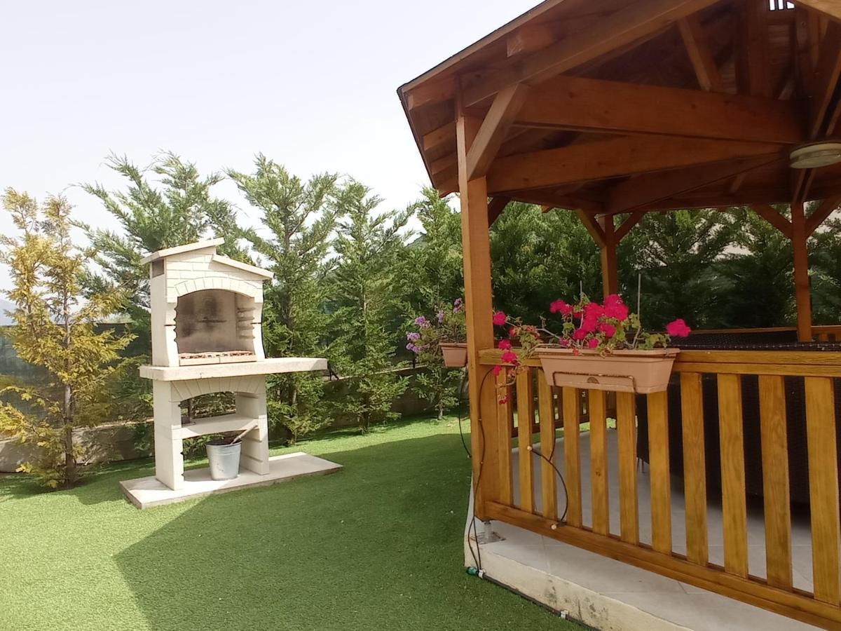 Perula Di Machja Bed & Breakfast Alata Dış mekan fotoğraf